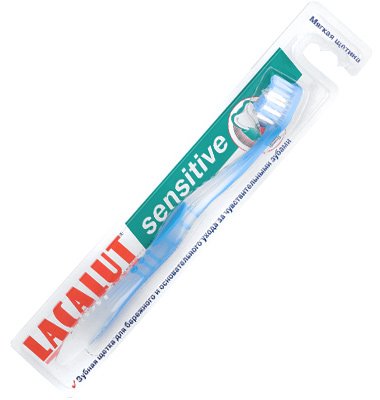 Burnos higienos priemonė Dantų šepetėlis su minkštais šereliais LACALUT SENSITIVE, N1 | Mano Vaistinė