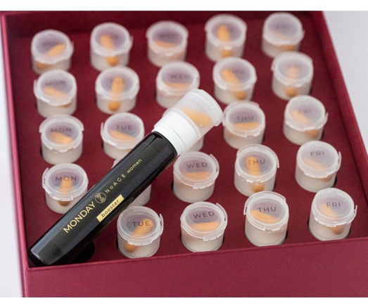 Vartojama pagal savaitės dienas Kompleksas moterims energingumui ir gerai savijautai NOAGE BOOSTER, 25 kaps., 25 but.  | Mano Vaistinė