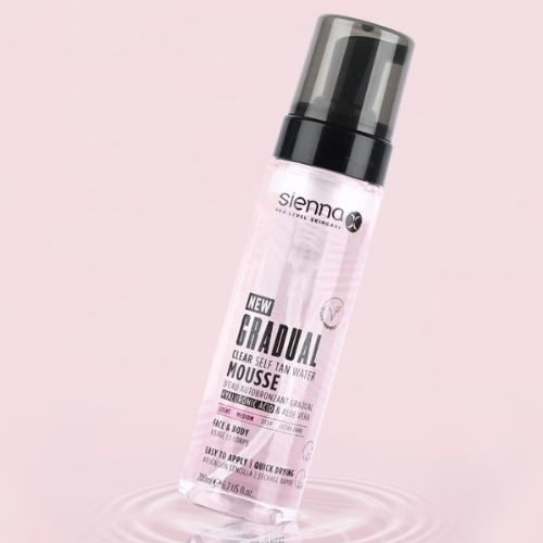 Skaidrios savaiminio įdegio putos SIENNA X GRADUAL TAN WATER MOUSSE, 190 ml | Mano Vaistinė