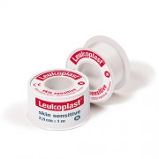 LEUKOPLAST Skin Sensitive silikonu dengtas medicininis pleistras plastikinėje ritėje 2,5 cm x 1 m N1 | Mano Vaistinė LEUKOPLAST Skin Sensitive silikonu dengtas medicininis pleistras plastikinėje ritėje 2,5 cm x 1 m N1 | Mano Vaistinė