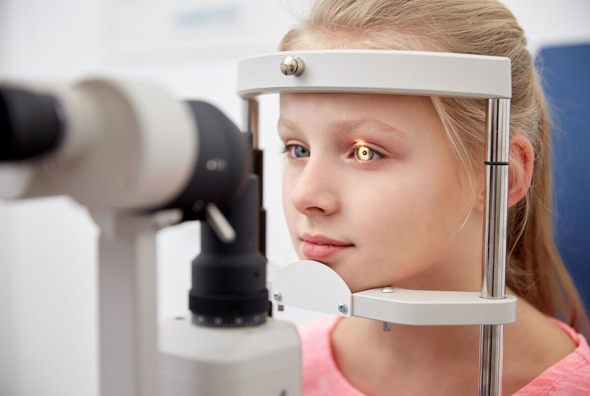 Kaip saugoti ir stiprinti vaikų akis 